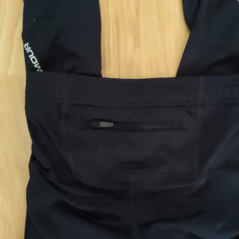 Under Armour compression pants boy's medium - Picture 4 of 5